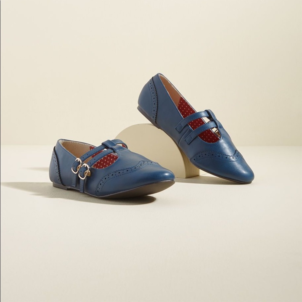 B.A.I.T. Footwear double trouble 6.5 navy Oxford